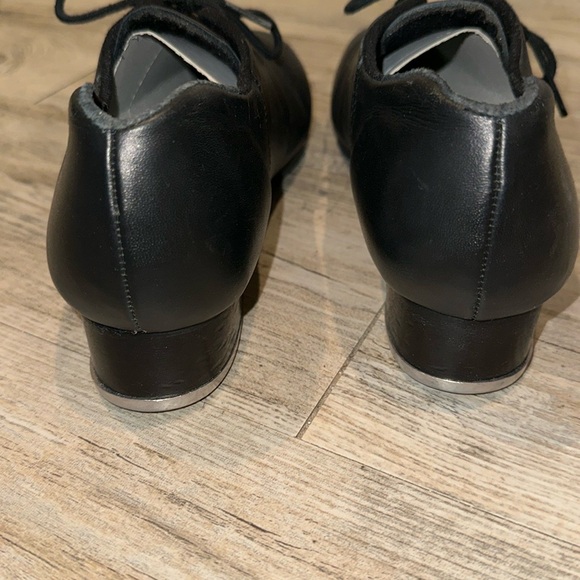 Capezio Tic Tap Toe Tap Shoes - Picture 5 of 10